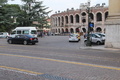 Veronan kaupungin kauneutta Piazza Bra-aukiolla